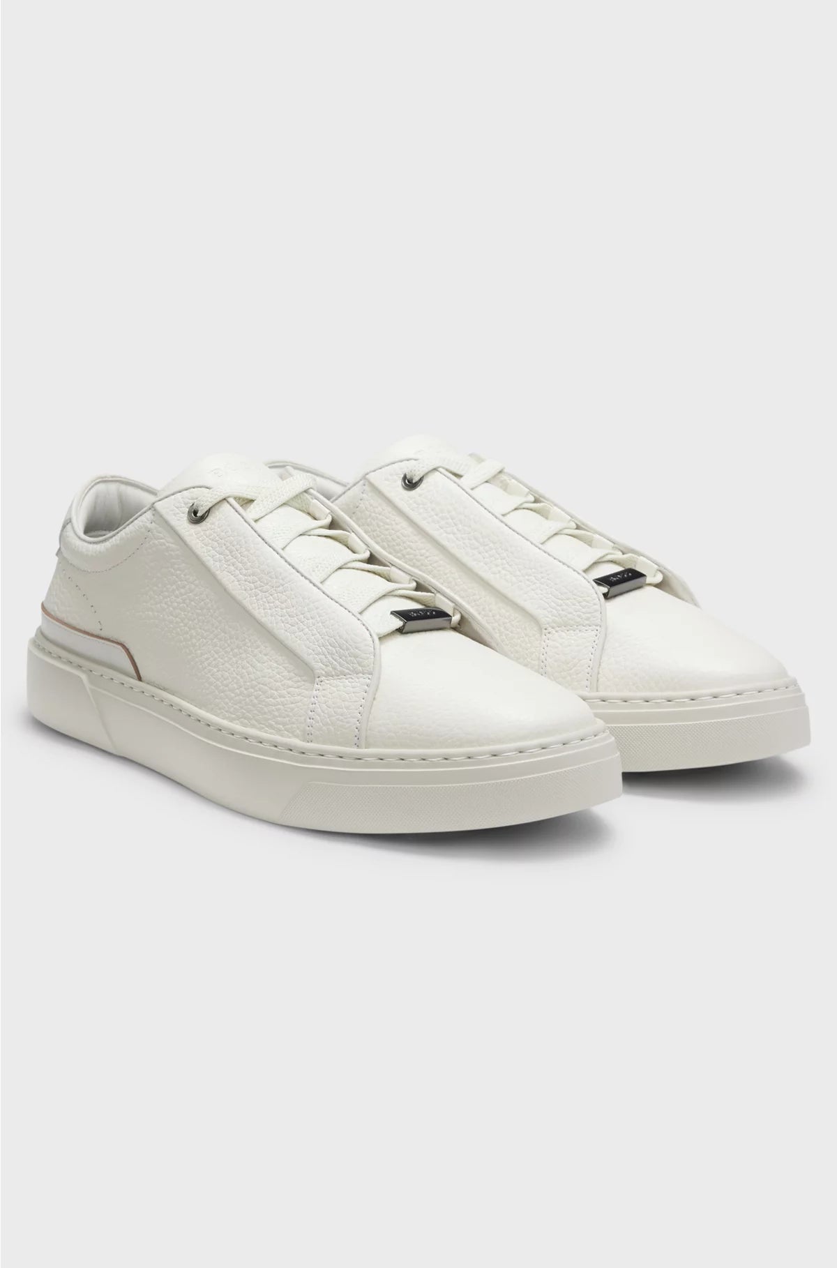 GARY TRAINERS IN GRAINED LEATHER